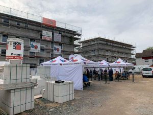 Mehr über den Artikel erfahren Neubau von 55 Wohneinheiten im Passivhausstandard – Richtfest der BG Viernheim im kleinen Kreise